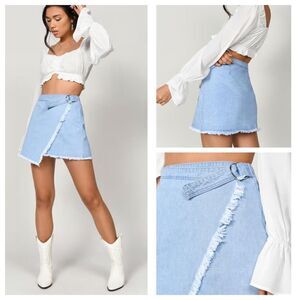 Tobi Belmont Shore LIght Wash Wrap Skirt Size 25